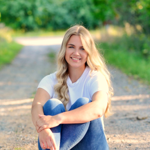 Alaina Rivard_300